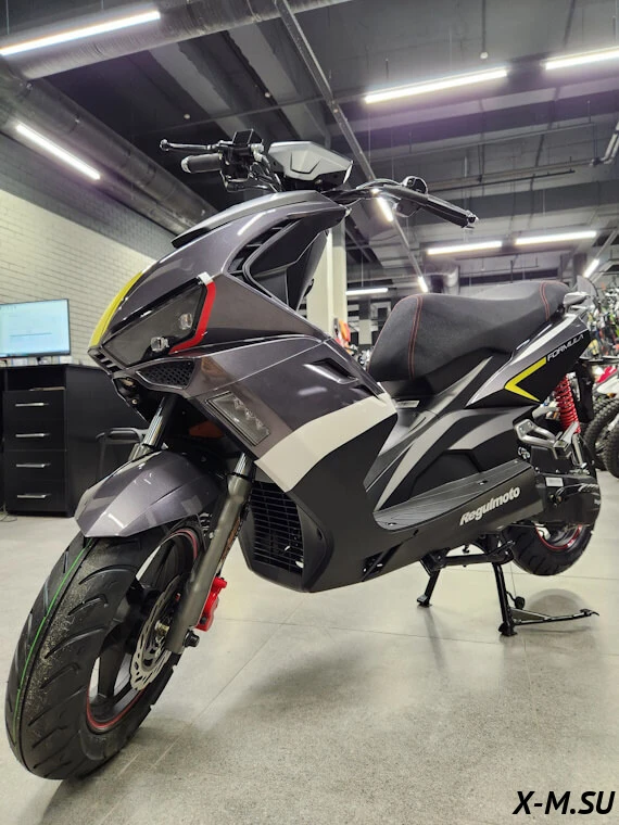 Скутер Regulmoto FORMULA 50 2Т Скутер Regulmoto FORMULA 50 2Т