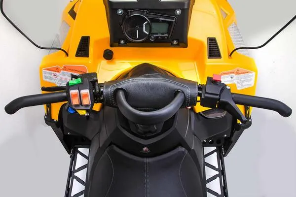 Снегоход STELS ВИКИНГ (VIKING) SV600T LUX V3.0 K01 SWT CVTECH 2026