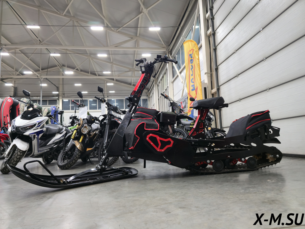 Мотоснегокат (сноуборд) IKUDZO SNOWBIKE 20л.с Мотоснегокат (сноуборд) IKUDZO SNOWBIKE 20л.с